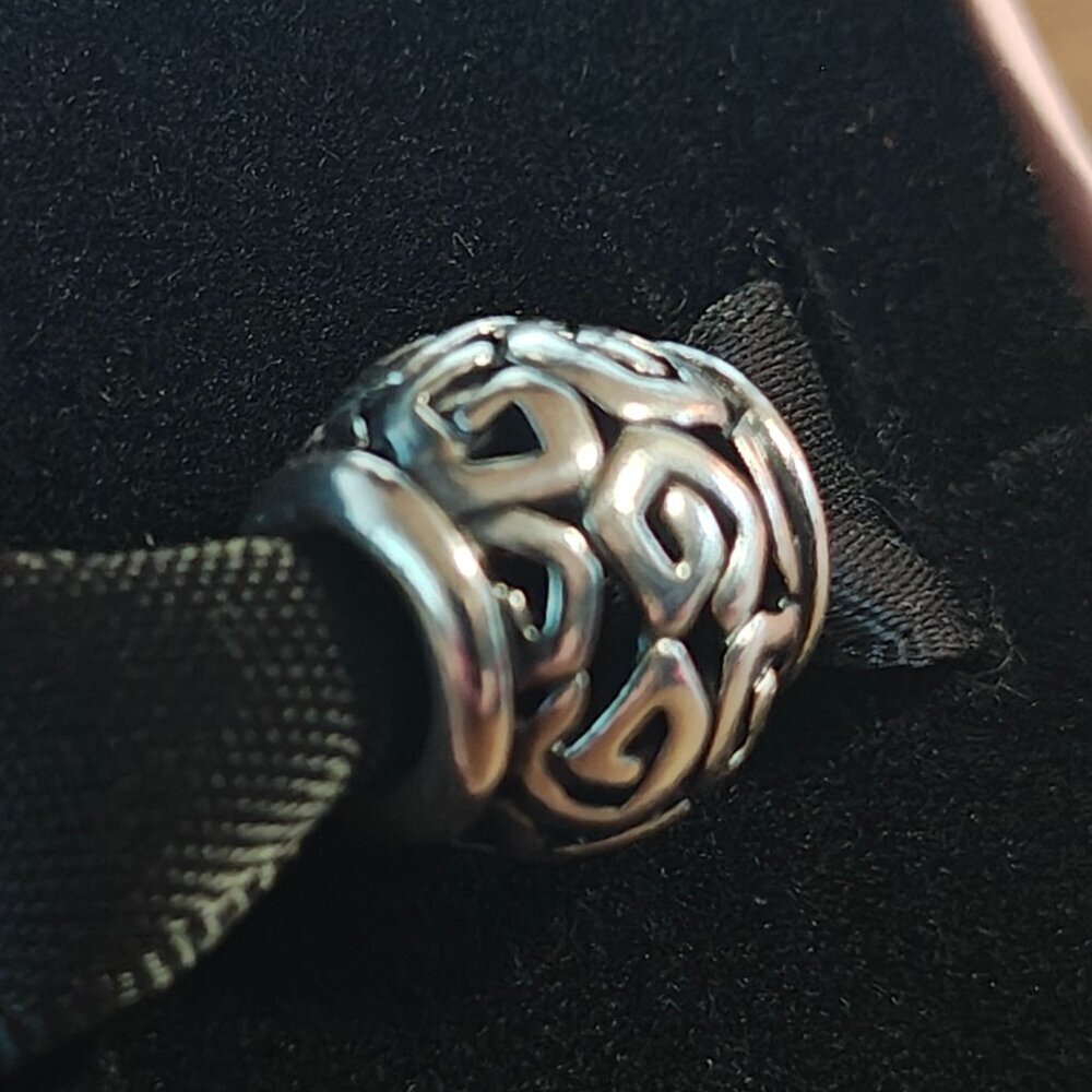 Authentic Pandora Amazing Designer Charm 790464 - Picture 4 of 8
